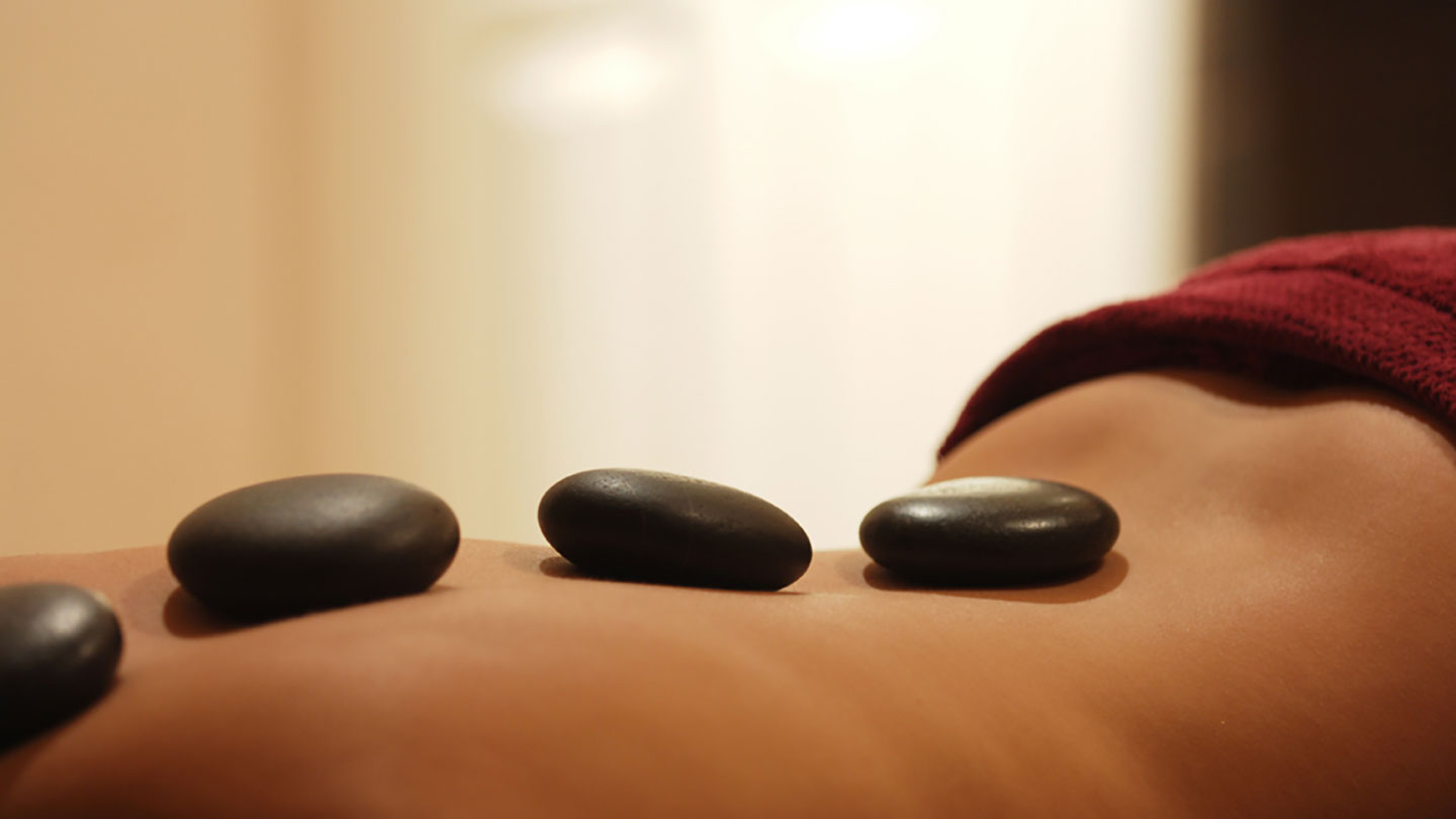 Benefits Of Hot Stone Massage Massage Aha 6308